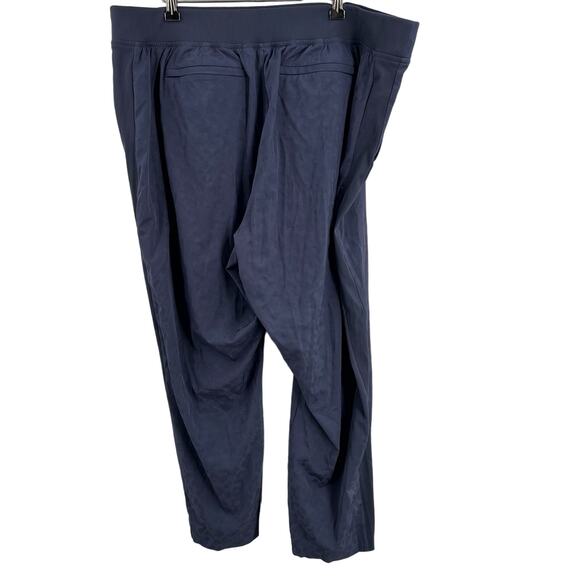 Athleta Brooklyn Pant Size 18 Textured Ankle Purple - Picture 4 of 7